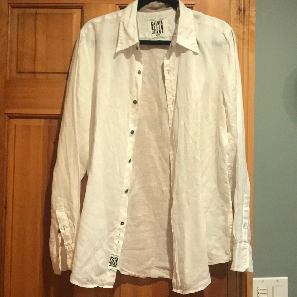 Calvin Klein Men’s button down shirt